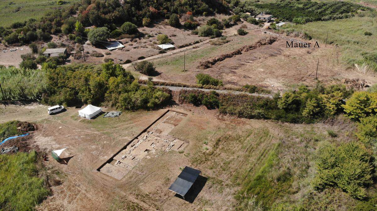 Archaeologists found a ritual wash basin and inscribed tablet at the 2,600-year-old ruins of a long-lost sanctuary for Poseidon.
