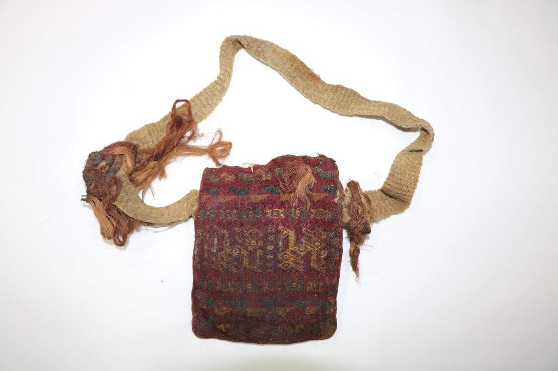 A 500-year-old bag found in Puente Piedra district.