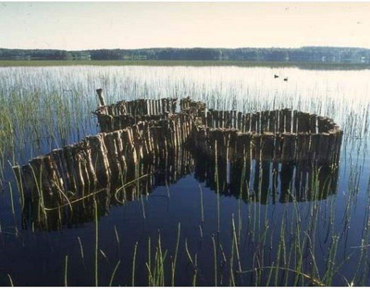 A representation shows what a kattise fishing trap might have looked like.