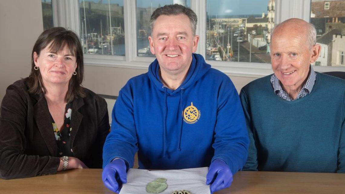 A metal detectorist on the Isle of Man found a 2,000-year-old spoon, likely used for fortune telling rituals, officials said and photos show.