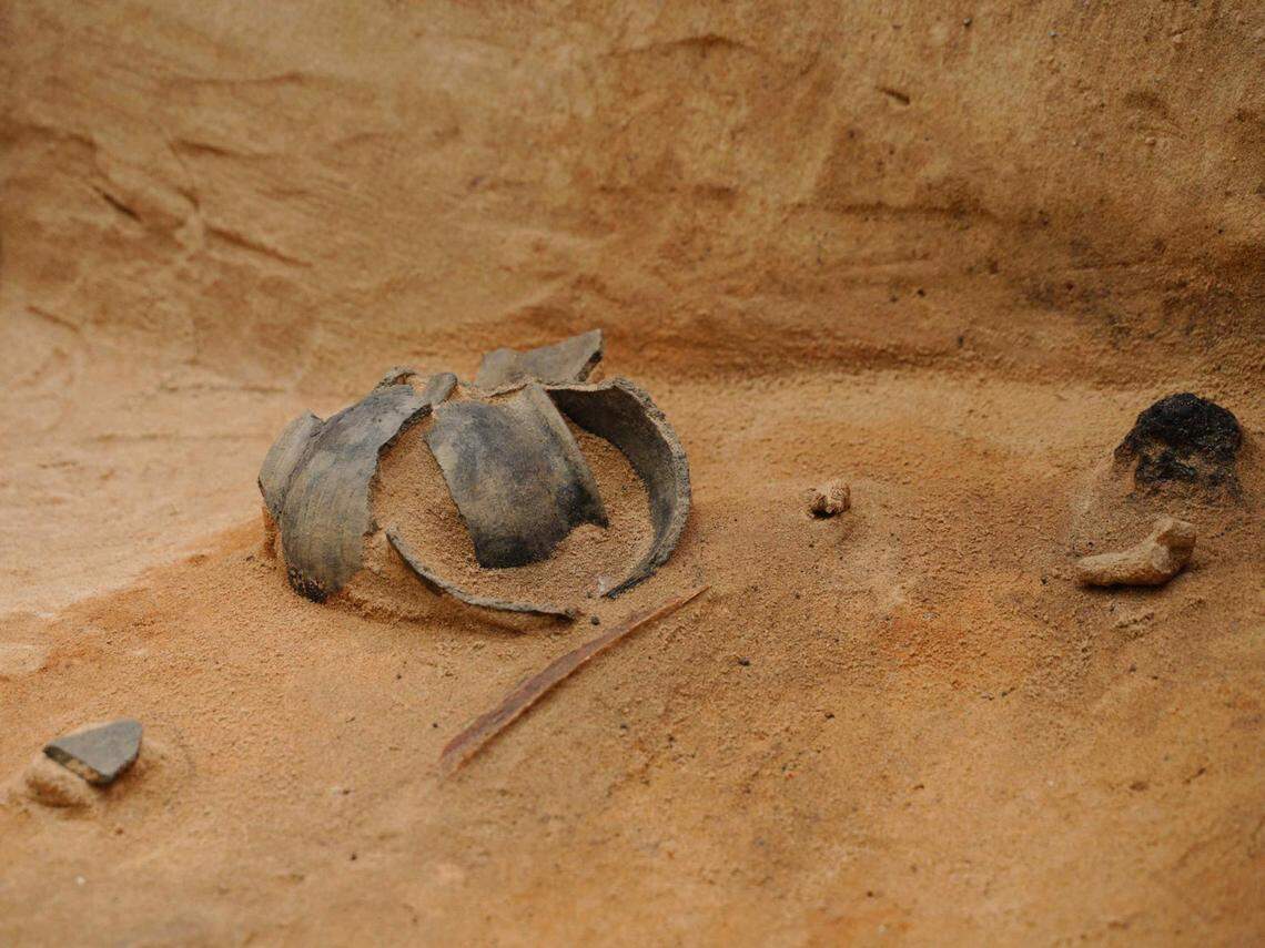 A broken pot found in the medieval graves.