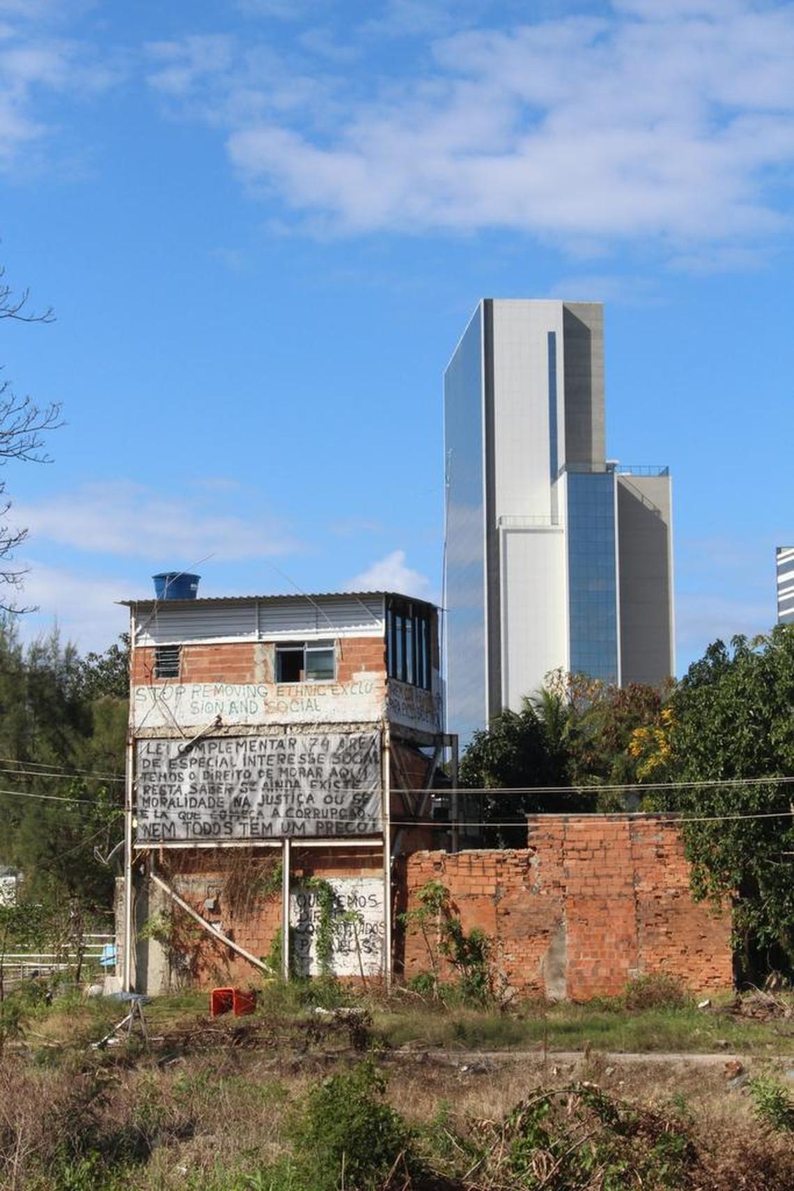 This concrete block house is the only one left from the original Vila Autódromo community. It was spared because it is the subject of a lawsuit.