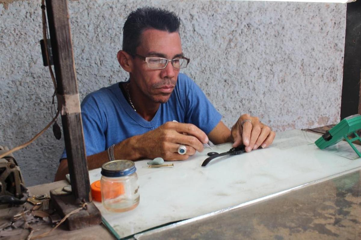 Lionel Lima Verdecía is a private watch repairman in Guanabacoa, Cuba.