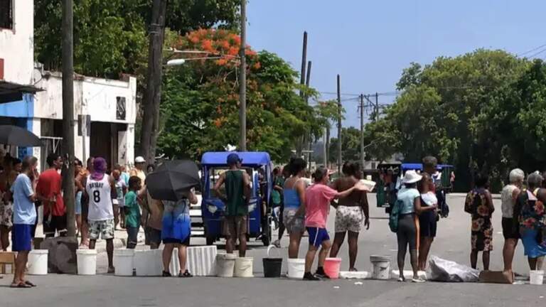 Total power grid failure leaves Cuba in darkness amid growing crisis and protests