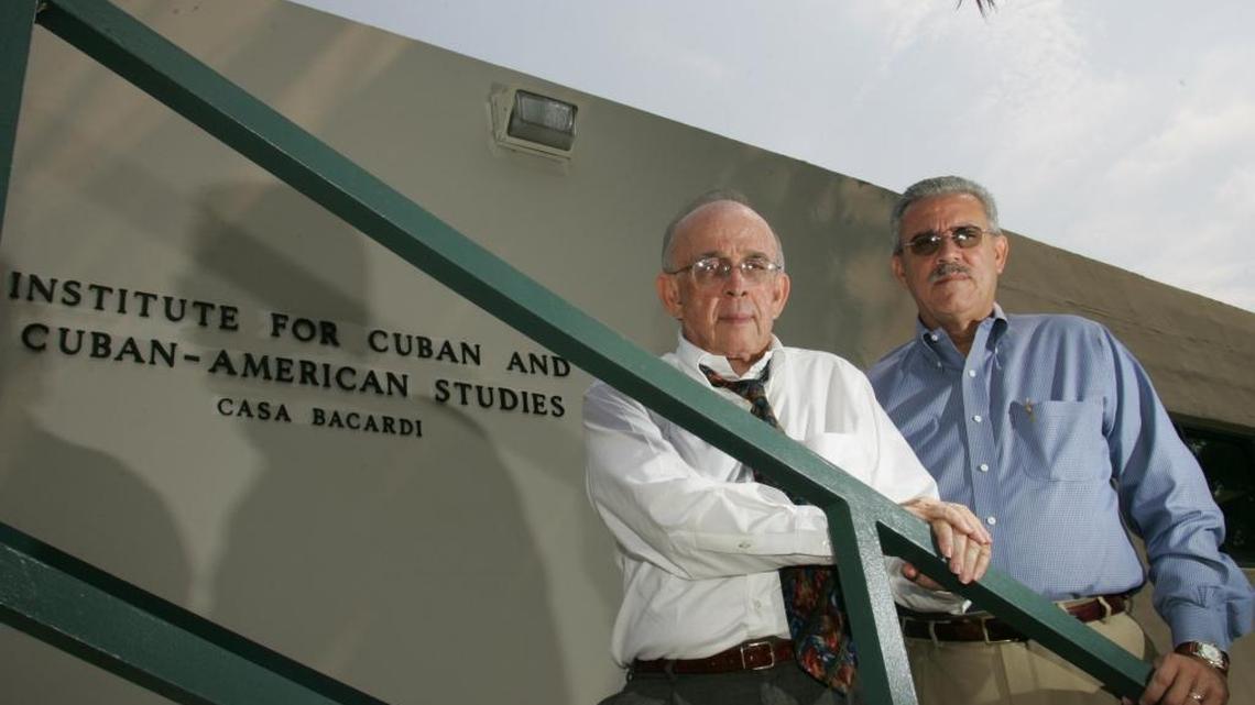 Jaime Suchlicki, current director of the Institute for Cuban and Cuban-American Studies, is leaving the University of Miami while Andy Gómez was named interim director.