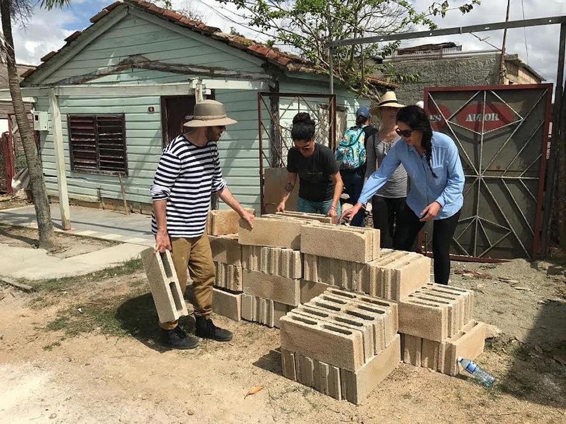 CubaOne volunteers helped with the rebuilding of the Jucaro Pentacostal Church in Ciego de Ávila province.