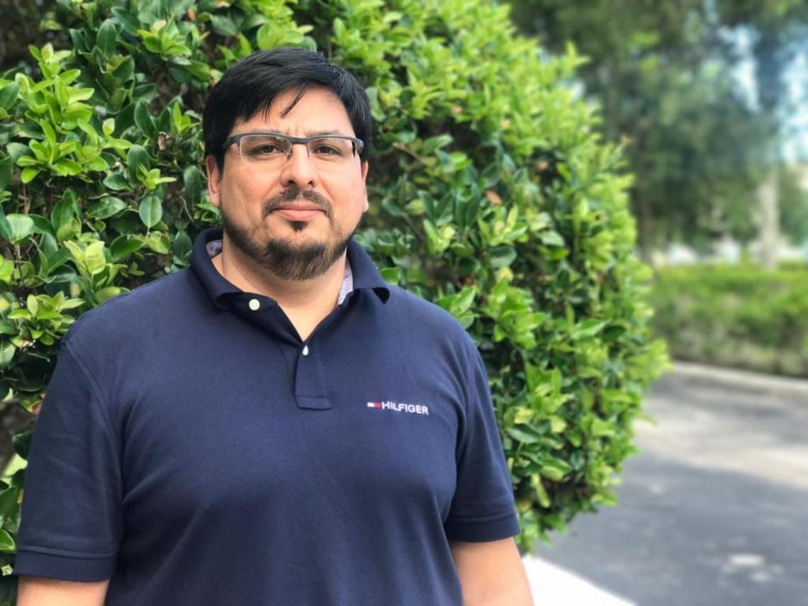 Carlos Araya, 43, a Chilean entrepreneur who started the Intermeds project.