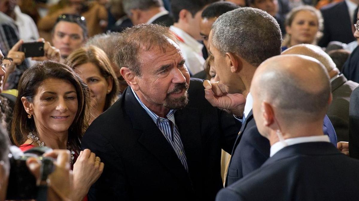 Miami billionaire Jorge Perez talks with President Barack Obama at an entrepreneurship event at La Cervecería in Havana on Monday.