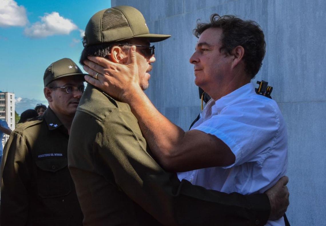 Alejandro Castro Espín, left, Raúl Castro’s son, offers his condolences to his cousin, Antonio Castro Soto del Valle, Fidel Castro’s son, at Revolution Square in Havana on Nov. 28, 2016.