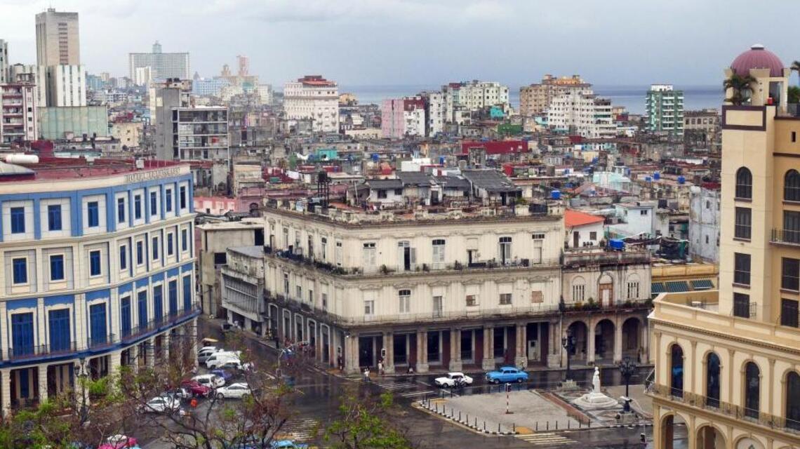 Former diplomat captures city filled with contradictions in new book about Havana