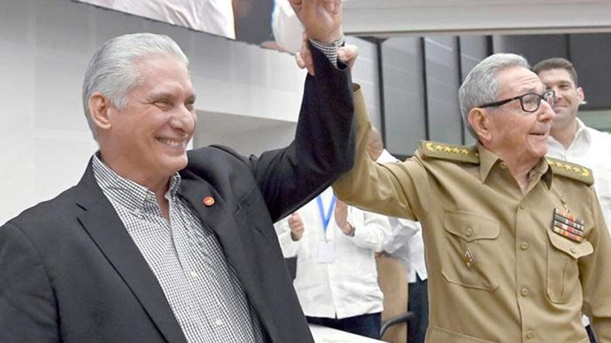 Retired general Raúl Castro and his handpicked successor, Cuba’s President Miguel Díaz-Canel. Castro remains the ultimate authority on the island. Under his rule, the military has expanded it economic and political control over the country.
