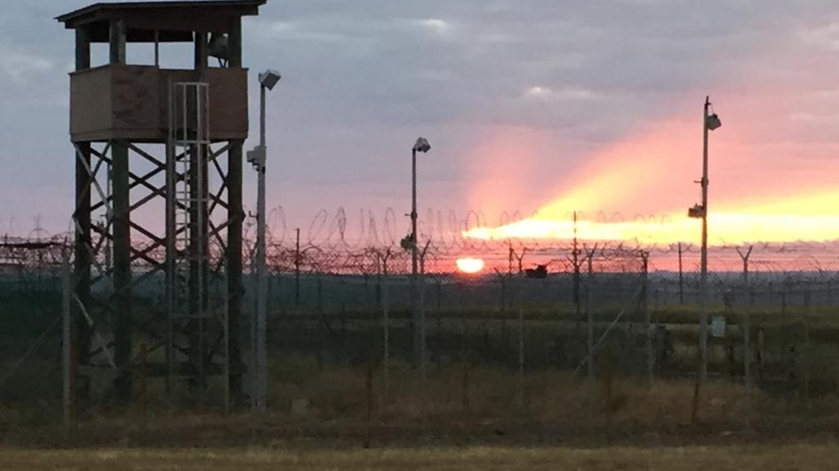 An unmanned tower in an abandoned portion of Guantánamo’s Detention Center Zone at dawn on Sunday, Jan. 29, 2017. The military approved release of this photo.