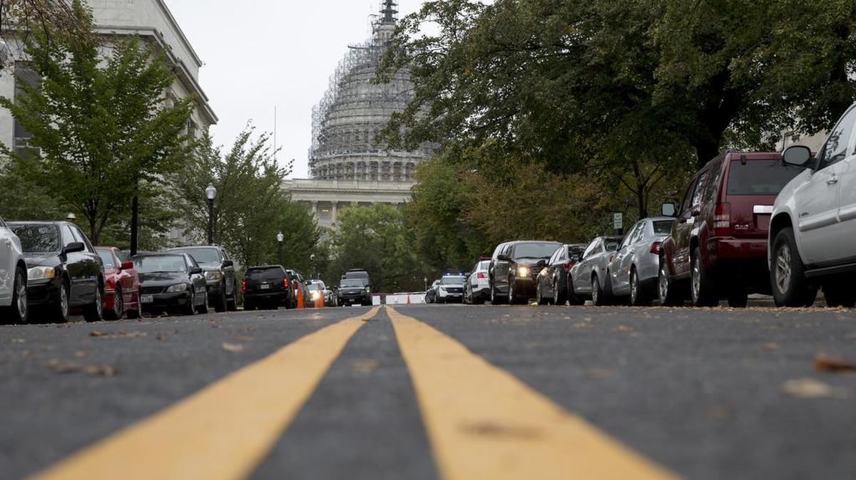 
The Capitol Dome, covered with scaffolding is seen in Washington, D.C., Sept. 30, 2015. 
