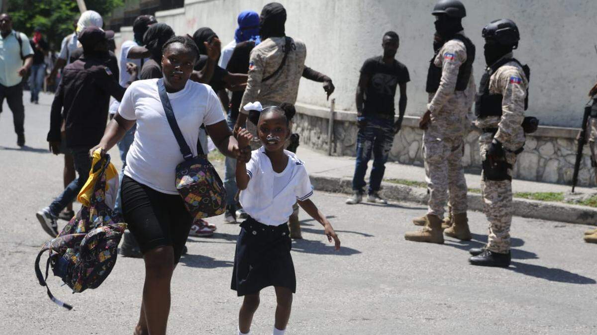 As Haiti’s capital comes under intense gang attacks, angry Haitians in Canape Vert armed themselves with machetes and took to the streets on Wednesday, March 19, 2025 to protest the assaults and lack of response from the country’s authorities. The United Nations International Organization for Migration said gangs have forced over 60,000 Haitians to flee their homes in just one month.