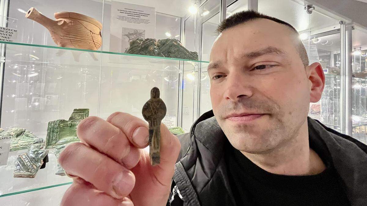 A metal detectorist in Poland stumbled on a rare medieval artifact used to hold keys or purses, archaeologists said and photos show.