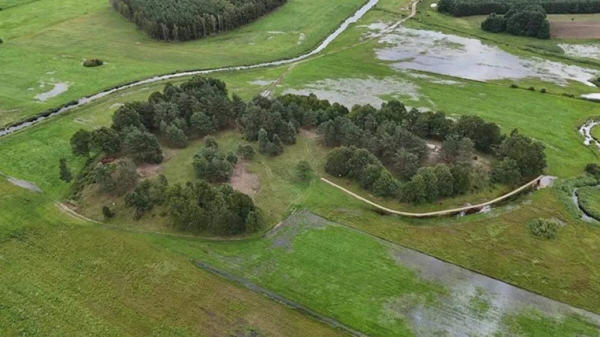An ancient trepanation tool of Celtic origin was discovered at the archaeological site Łysa Góra site in Mazovia, Poland.