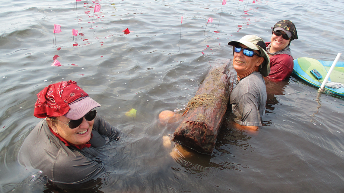 Underwater archaeology excavations in a Belize lagoon discovered ancient Mayan salt kitchens showing families working from home, study says.