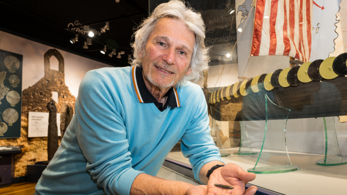 A metal detectorist on the Isle of Man found a 1,000-year-old artifact used as a “credit card” by the Vikings, archaeologists said and photos show.