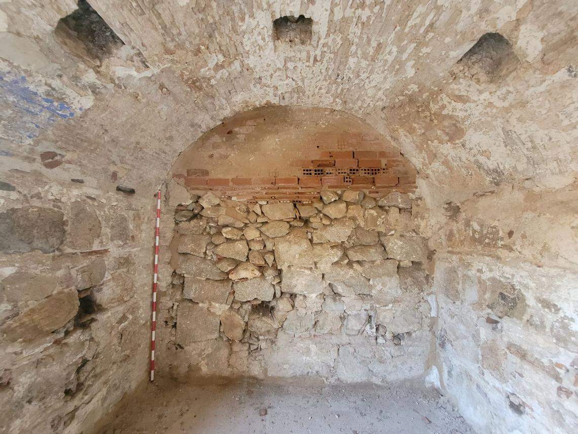 The 700-year-old hot room found within a home in Ajofrín.