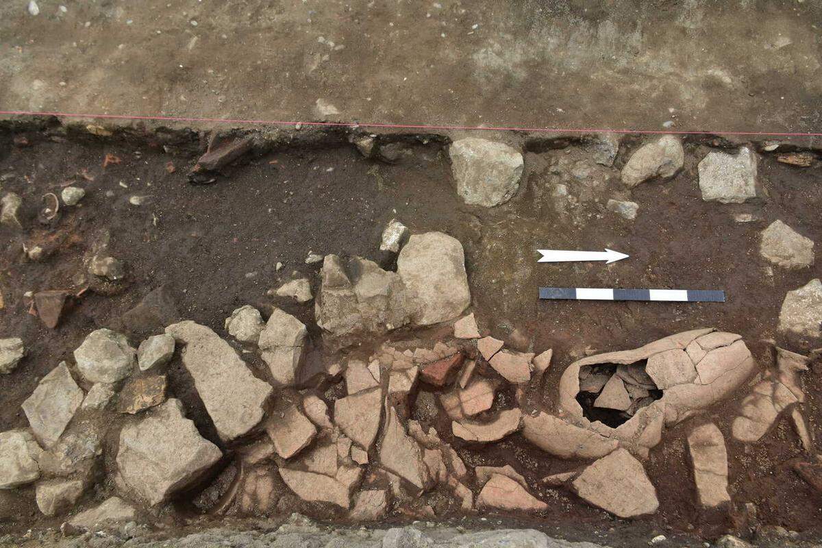 An ancient Roman pottery kiln with jars still inside.