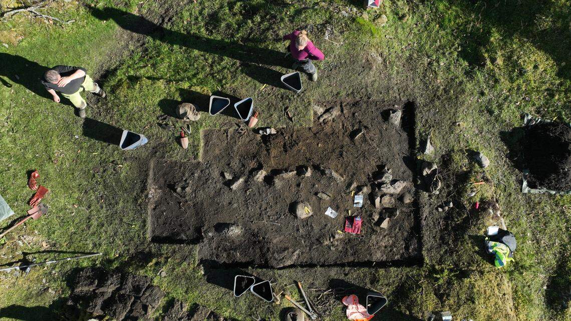 Jewelry found in Skumsnes by metal detectorists led archaeologists to over 20 Viking graves with coins and ancient treasures, photos show.