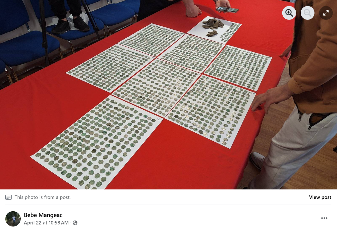 Marius Mangeac found 1,469 coins dating back to the Roman Imperial Period.