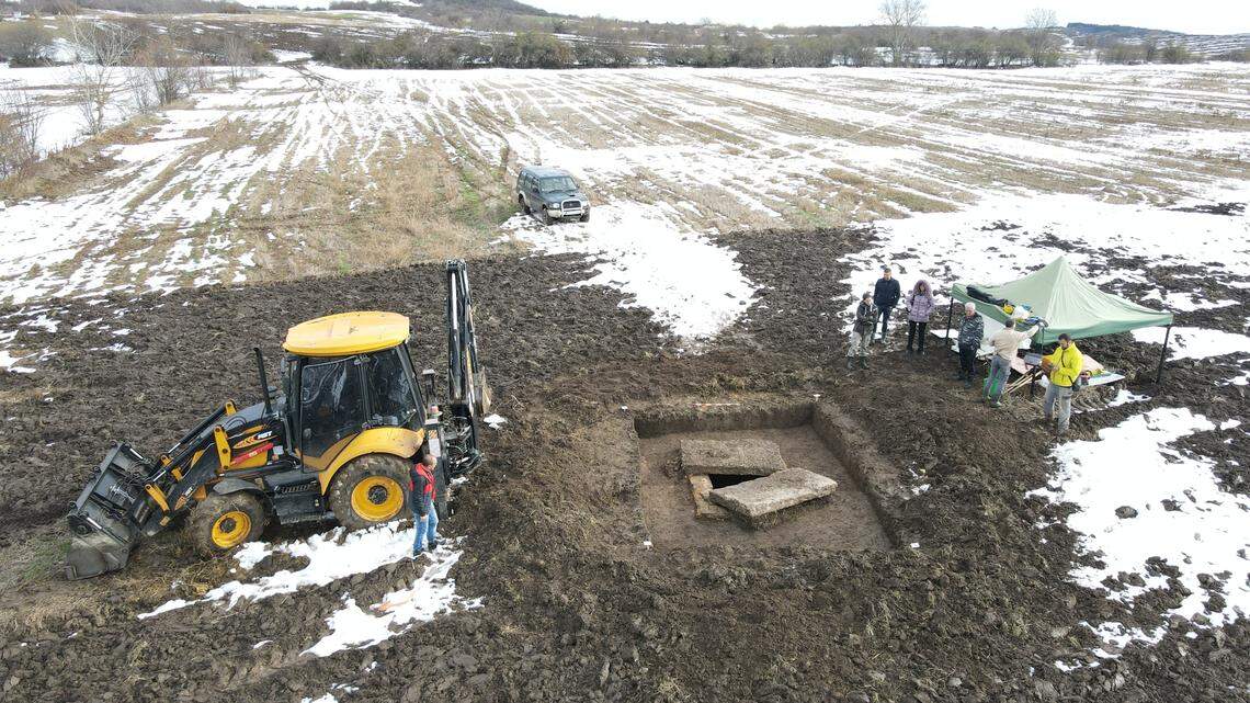 A tractor driver plowing a field in Bulgaria hit a stone and found two tombs from 1,700 years ago, archaeologists said and photos show.