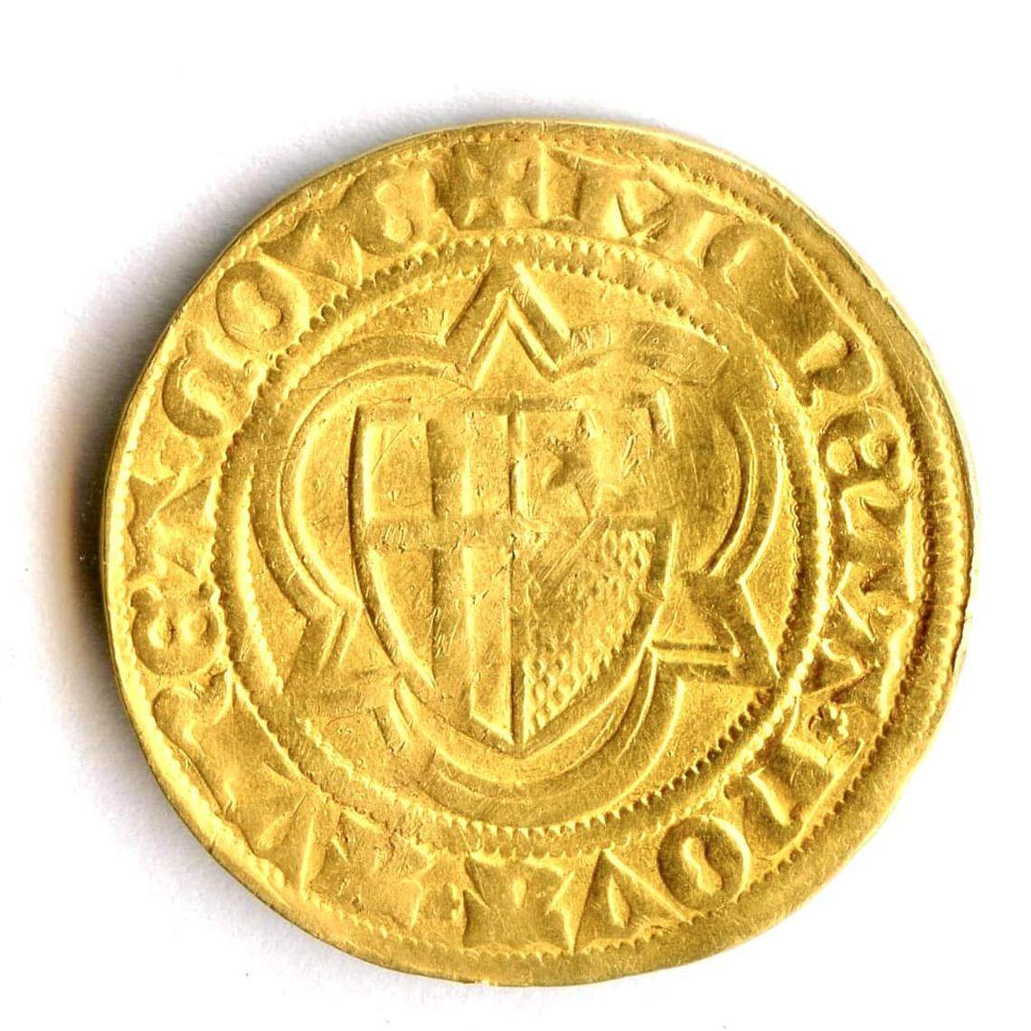 The back of the medieval gold coin found in Kamień.