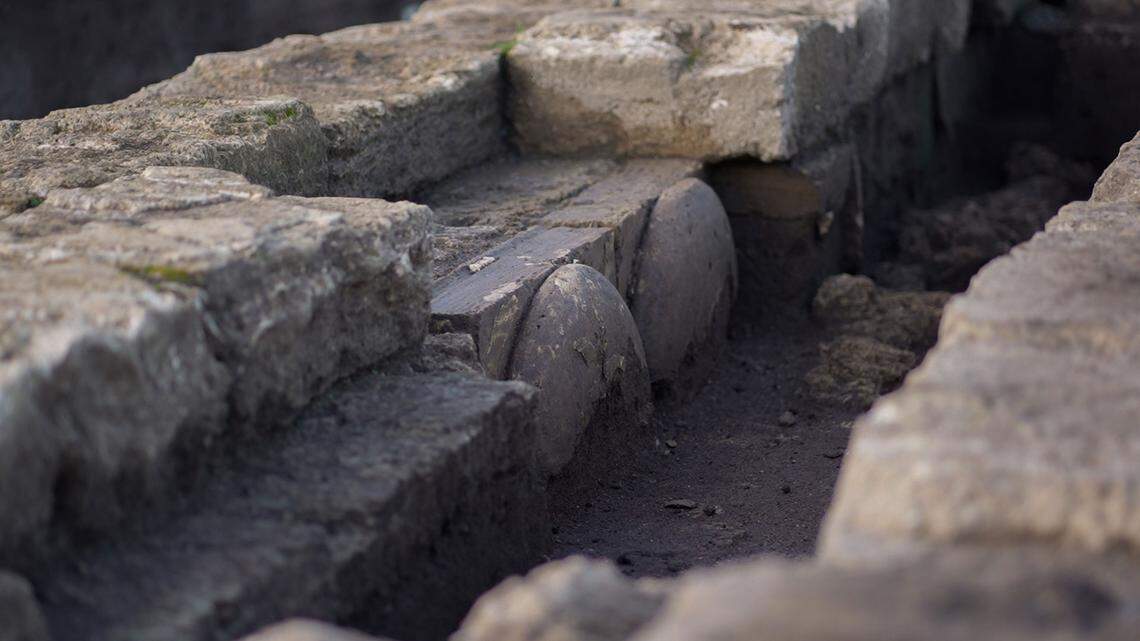 Some disc-like ruins inside the temple found in Paestum.
