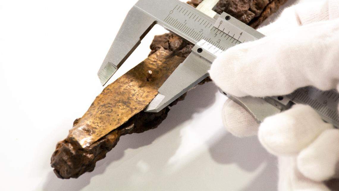 Archaeologists in Valencia found a unique weapon sticking out of grave in 1994, but its origin and age were a mystery until a recent analysis.