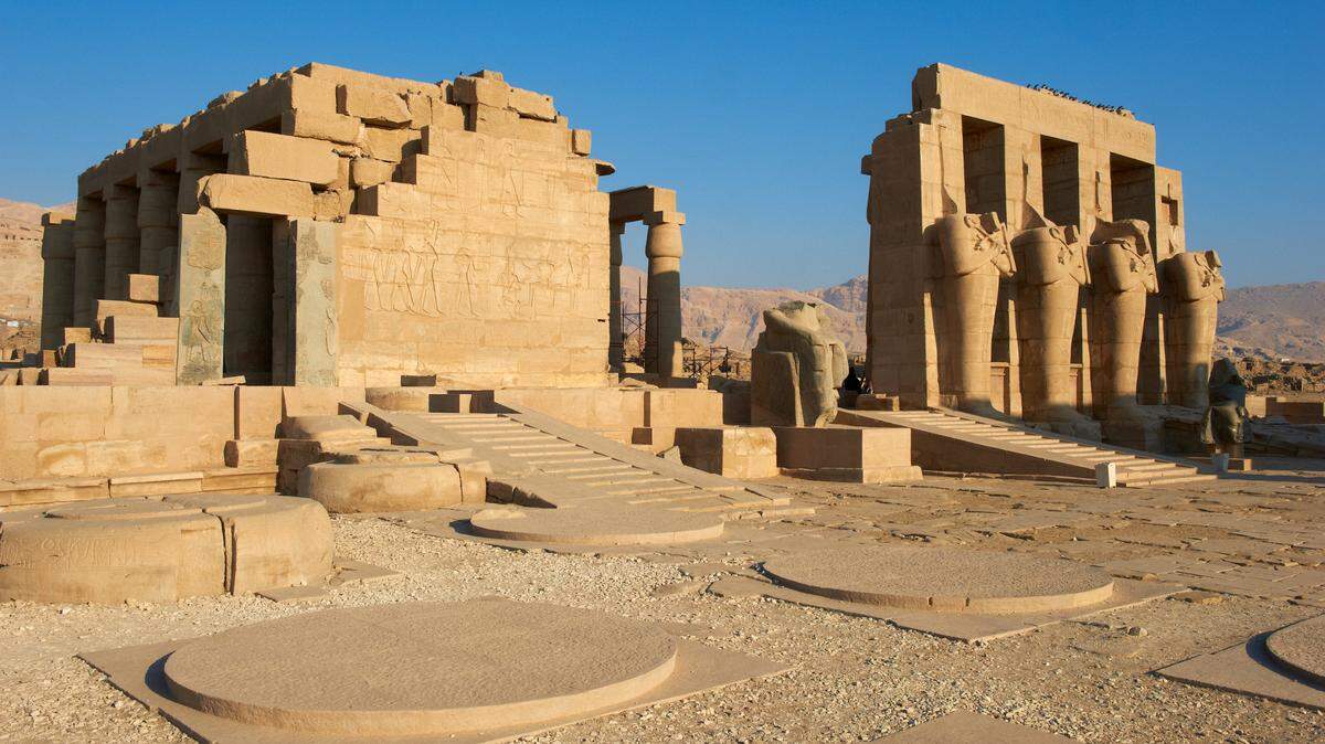 Archaeologists excavating an area near Ramesseum Temple found several ancient tombs with canopic jars and hundreds of statues, photos show.