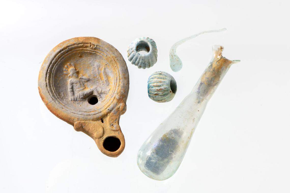 Smaller ancient Roman artifacts found at the site near Holborn Viaduct.