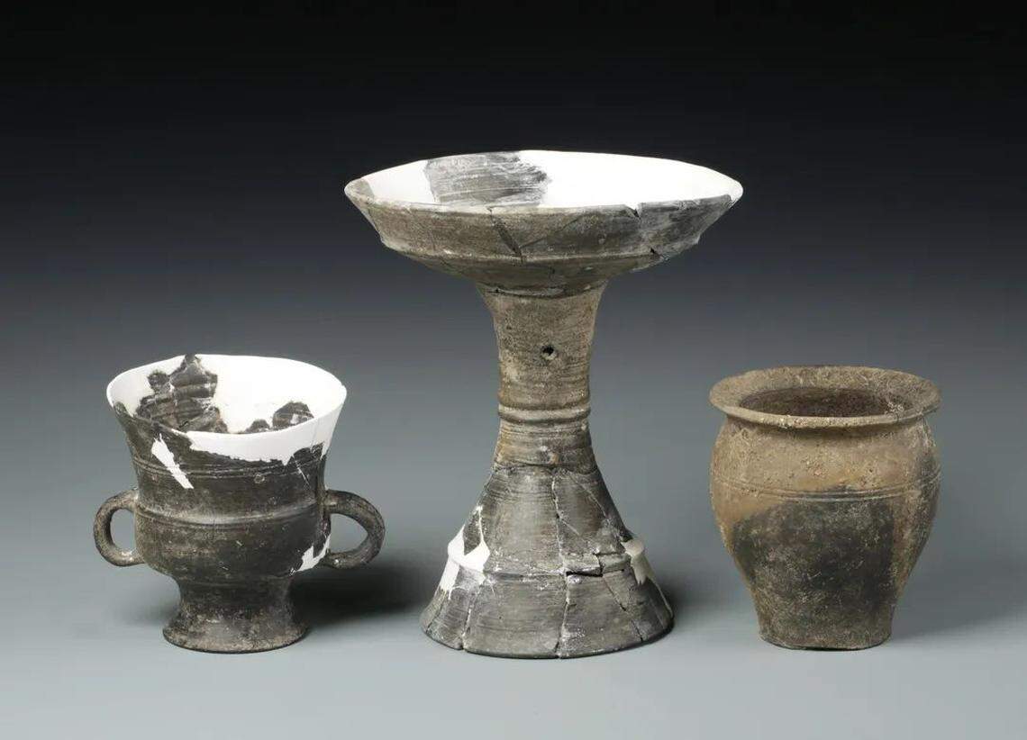 Pottery found in an ancient grave.