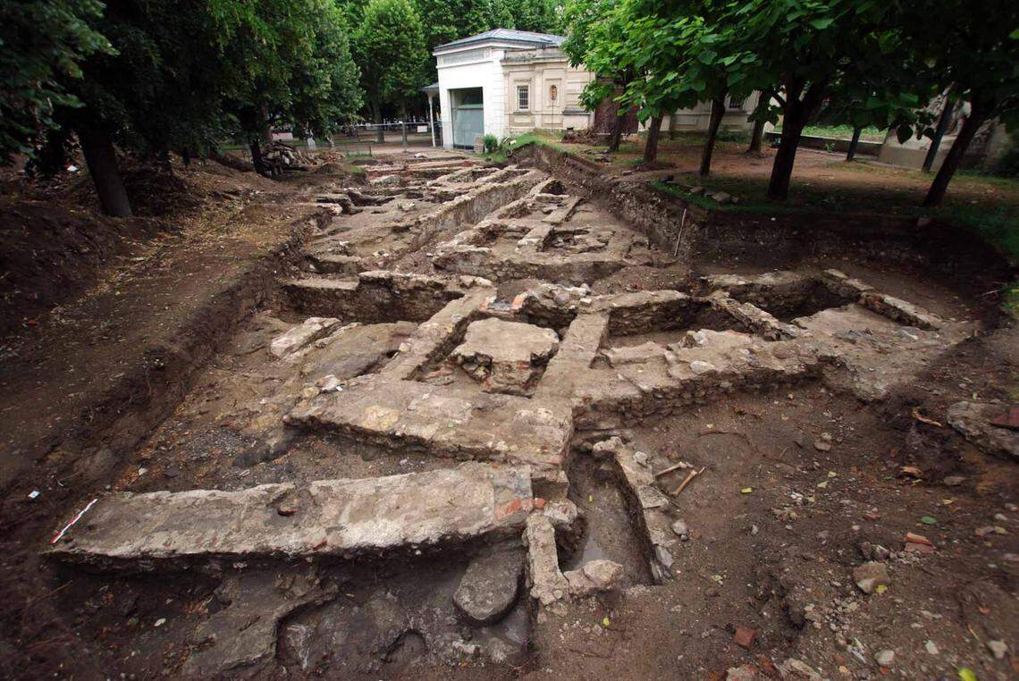 Ruins of an 18th to 19th century bathhouse found at the park.