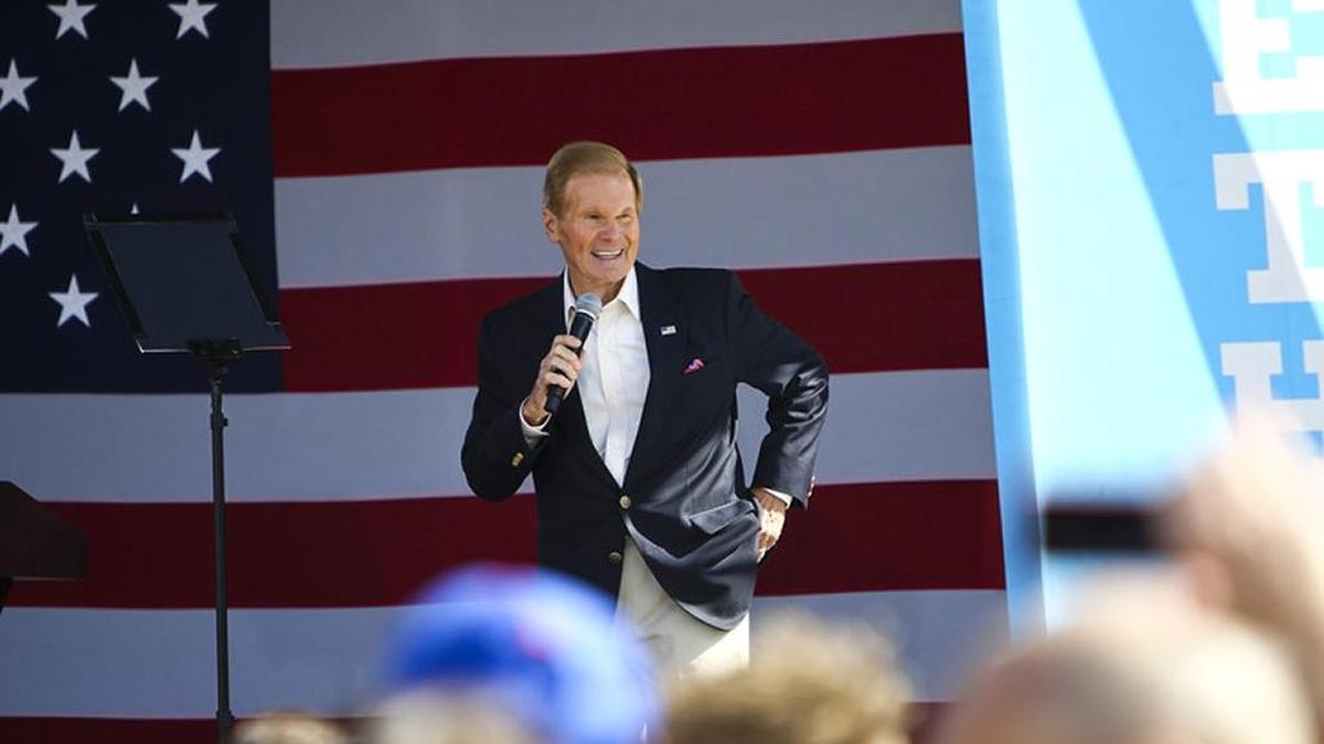 U.S. Sen. Bill Nelson, photographed in Dade City on Nov. 1, pushed to defeat a bill to expand revenues for states related to oil drilling.