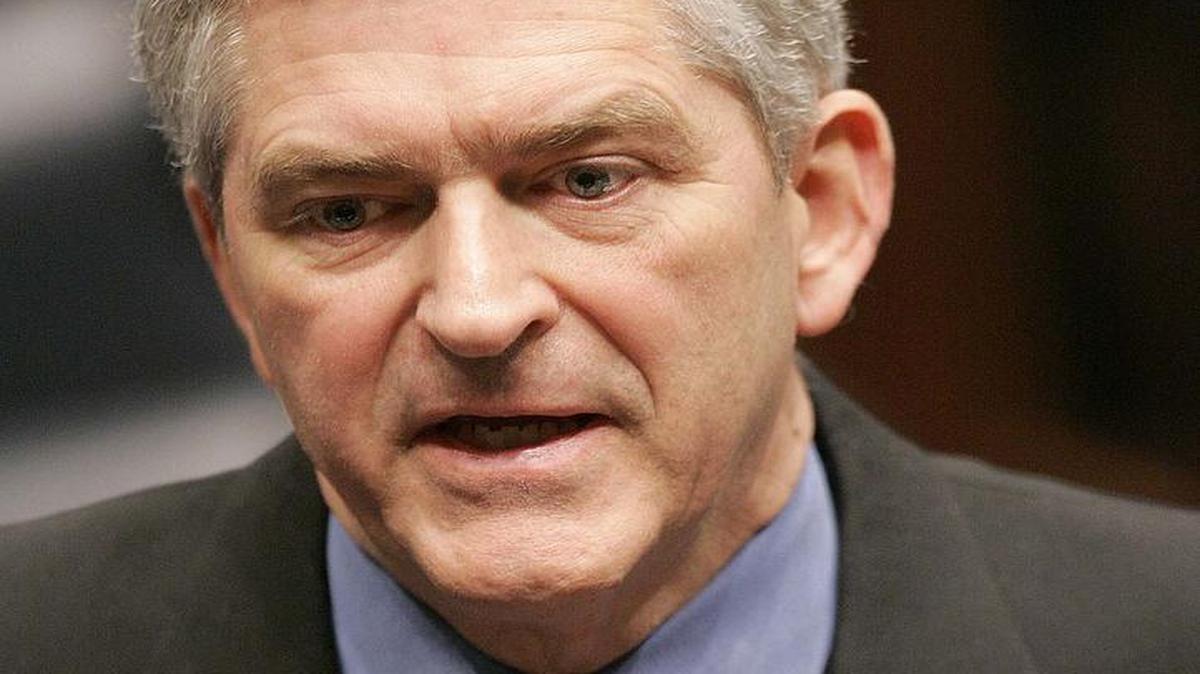
U.S. Rep. Dan Webster was the only congressman to attend the hearing.
. 
