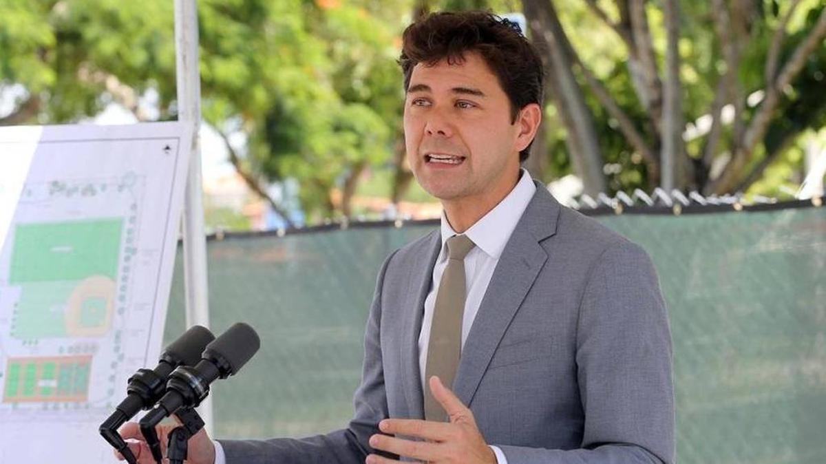 Miami Commissioner Ken Russell