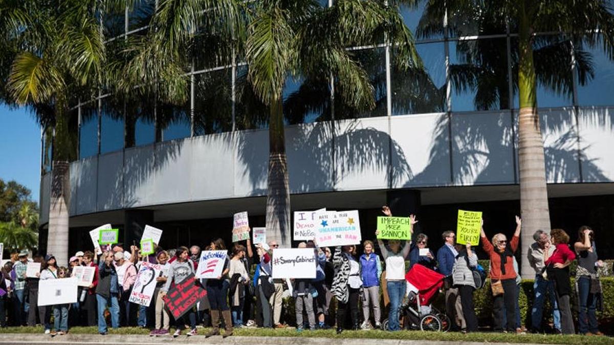Vocal crowds of demonstrators making weekly visits to the Tampa office of U.S. Sen. Marco Rubio have gotten the Miami Republican booted from the building.