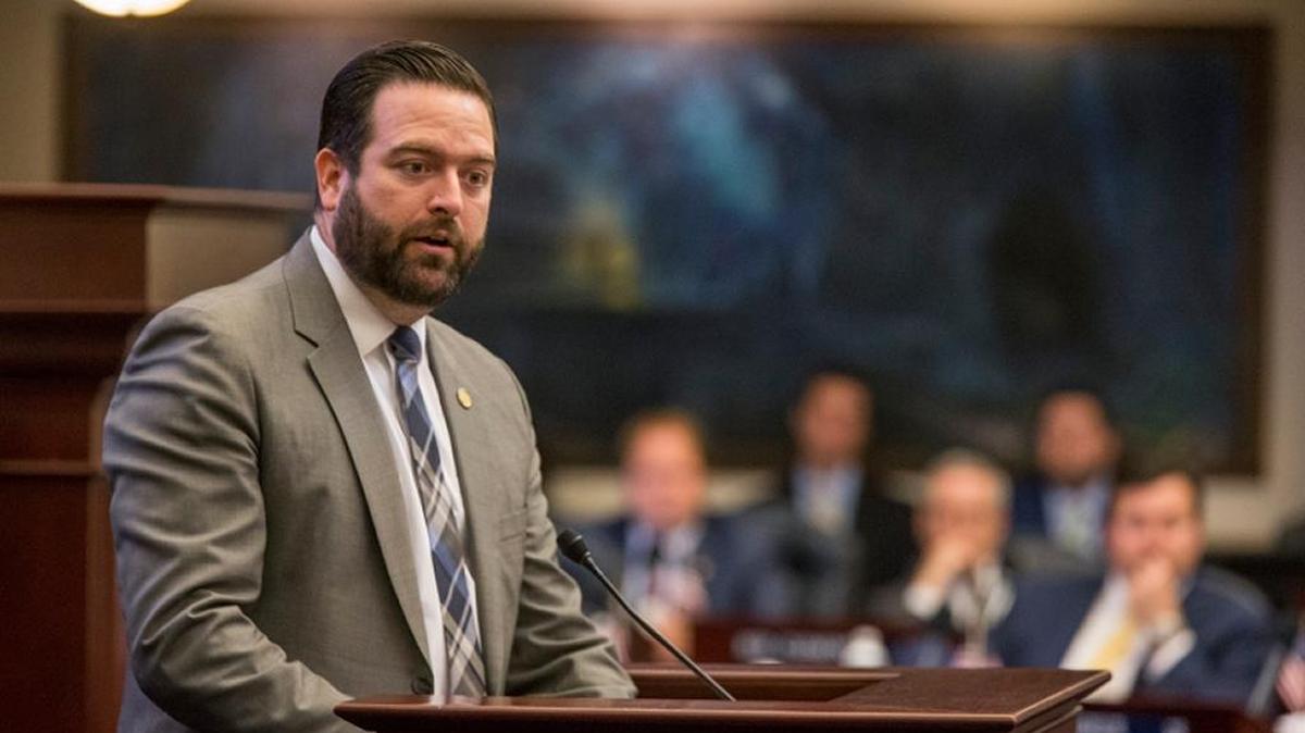 Rep. Jose Diaz, R-Miami, addresses the House of Representatives and his sons on his final day in the House on May 8.