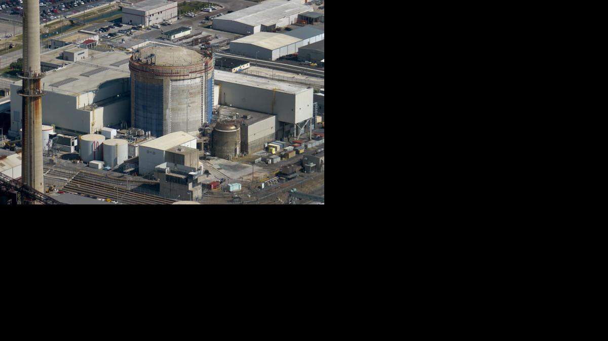 
Duke had expected to produce more than 3,000 megawatts of power after upgrades to the Crystal River nuclear power plant in Citrus County and building a pair of reactors in Levy County. MAURICE RIVENBARK | Tampa Bay Times (2013)
