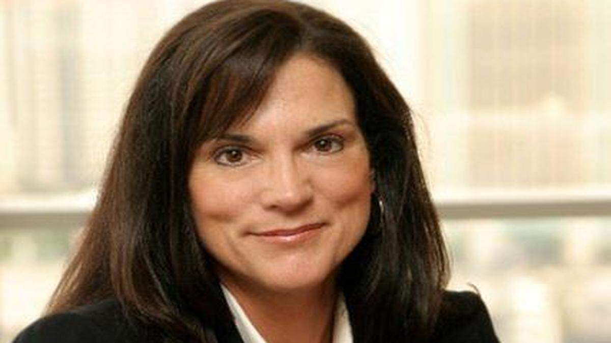 
Dana Young
