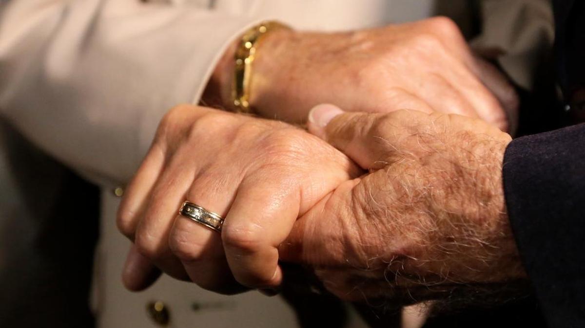 The Florida Senate passed a bill to prevent clergy from being sued or losing their tax-exempt status for refusing to take part in any wedding.