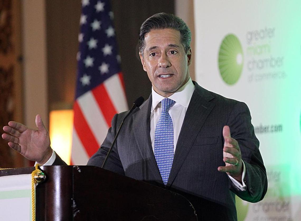 Alberto Carvalho, Miami-Dade County Public Schools superintendent