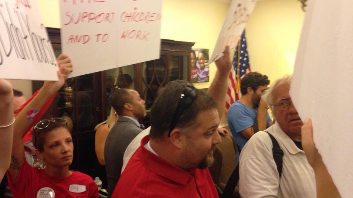 Activists on both sides of Florida’s pitched battle over alimony clashed at the Capitol on Tuesday.