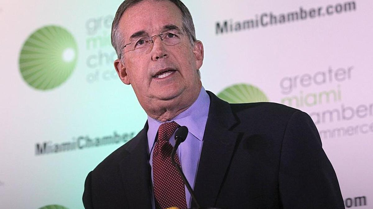 Jeff Atwater, Florida’s chief financial officer, addresses the Greater Miami Chamber of Commerce Trustee Luncheon at Jungle Island, January 10, 2017.