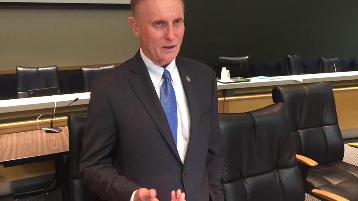 Senate Pre-K-12 education budget chairman David Simmons, R-Altamonte Springs, unveiled the Senate’s version of the “schools of hope” on Tuesday, which emphasizes offering more resources to failing traditional schools rather than automatically incentivizing new charter schools to come in and compete.