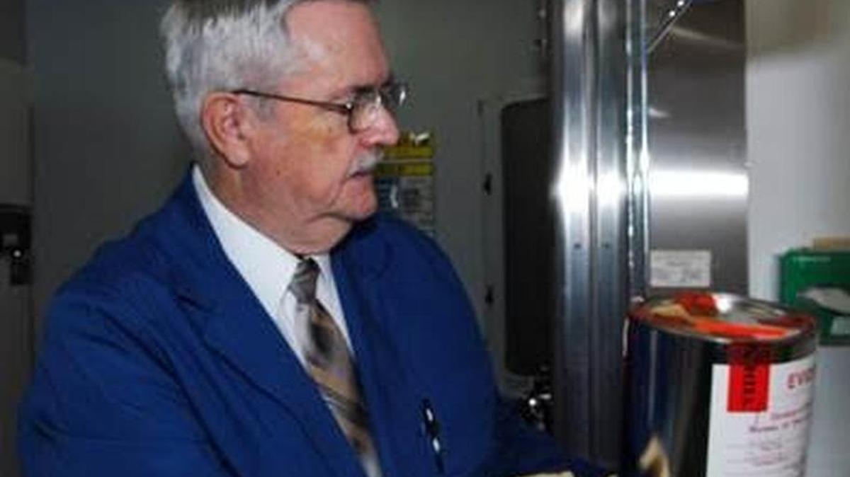 Senior Analyst Carl Lugviel works in Florida’s fire debris lab.