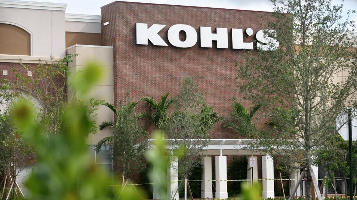 Goldenrod resident Jacqueline Kinsella, a 2014 graduate of Barry University law school, has been suspended for stealing $760 while working the cash registers at Kohl’s department store.
