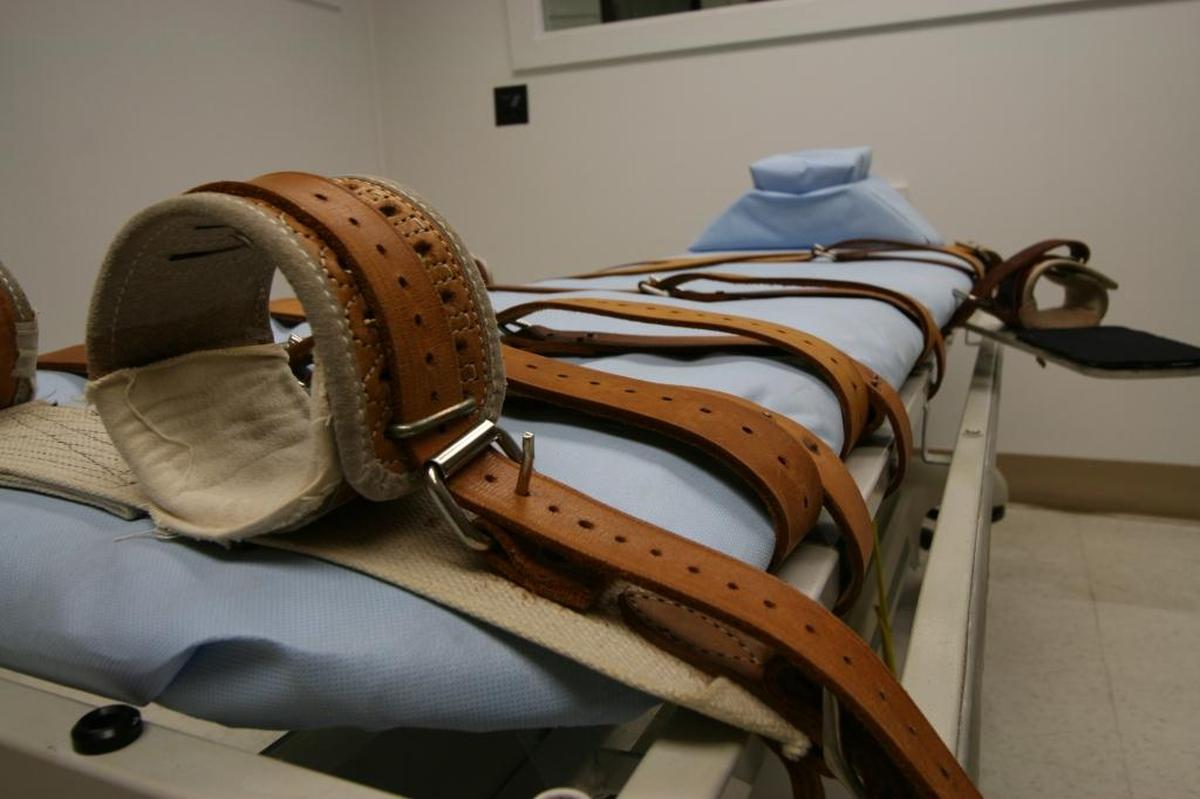 An empty gurney sits inside the death chamber at Florida State Prison in Raiford, near Starke, Fla.