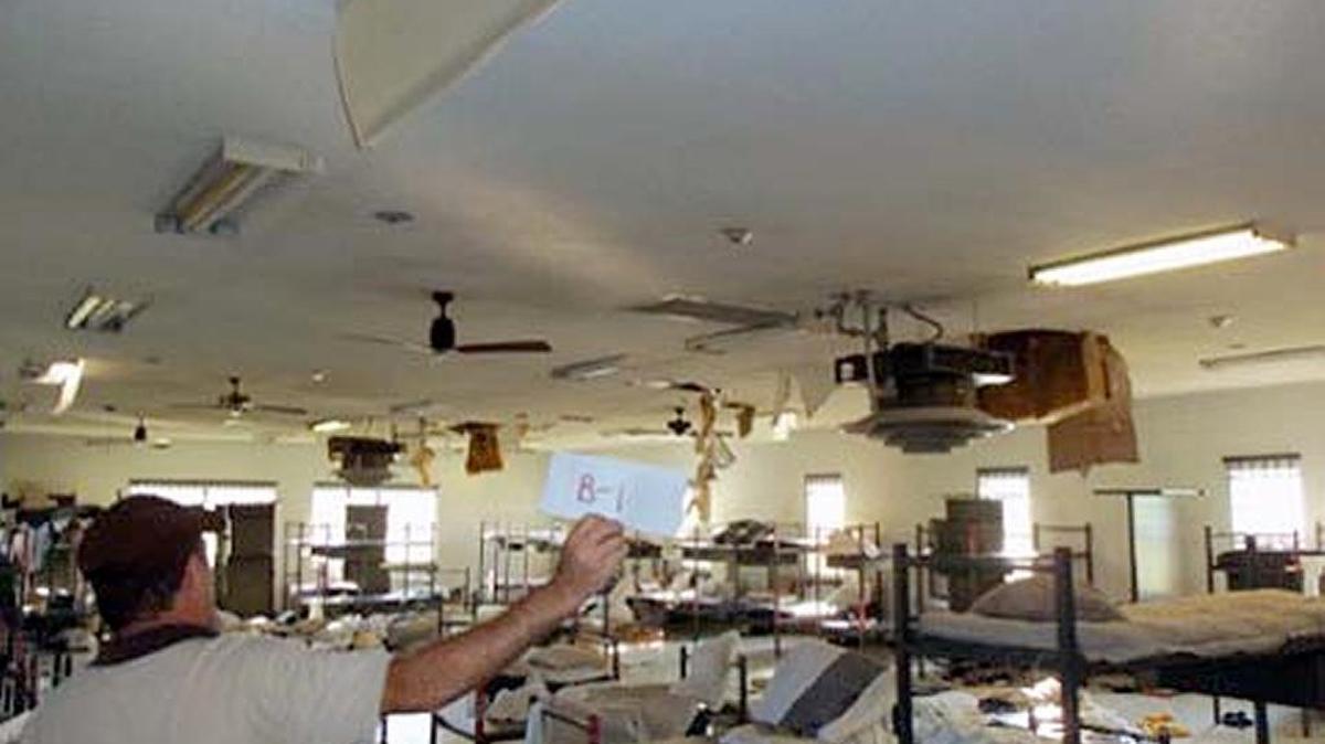 An inmate uprising Wednesday night at Holmes Correctional Institution left several dorms damaged.